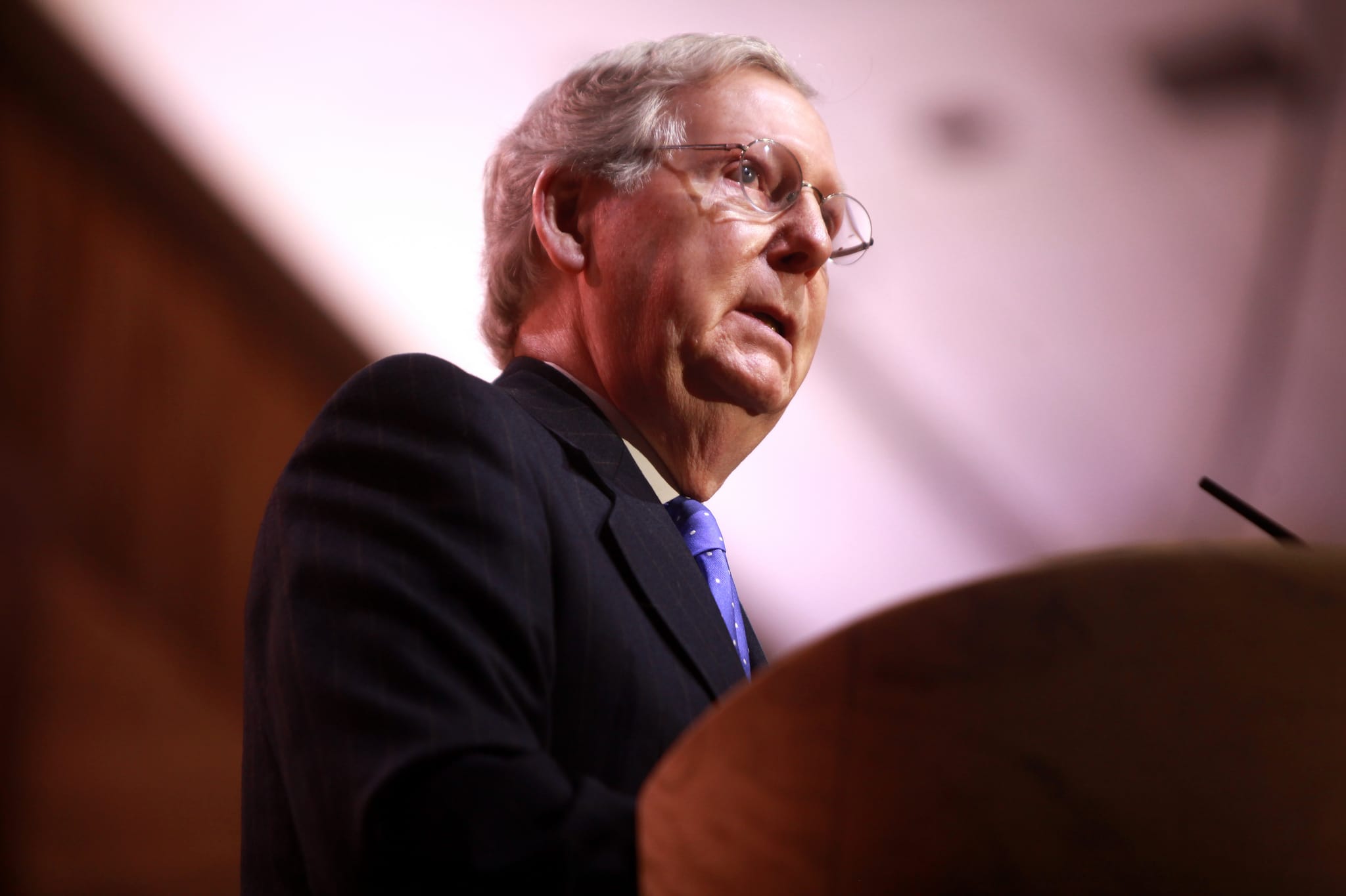 HealthCare.com News Roundup: Blue Cross Blue Shield Partners Lyft, Aetna Marketplace Withdrawals. Mitch McConnell Senate Committee Healthcare Bill